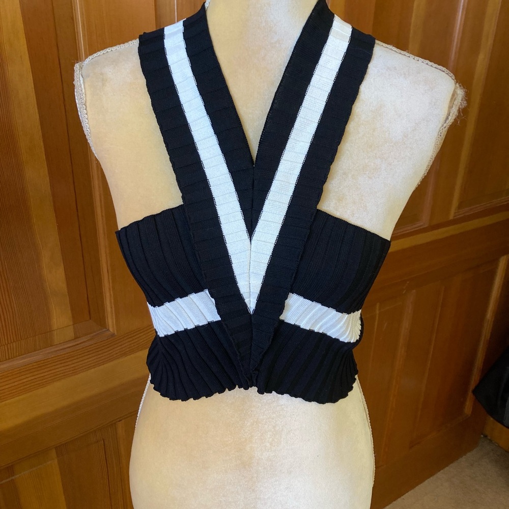 Knitted Halter Tank top. - Picture 11 of 15